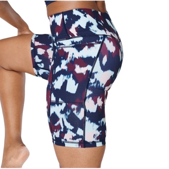 Sweaty Betty Super Sculpt‎ Sustainable 8" Biker Shorts - Picture 5 of 12